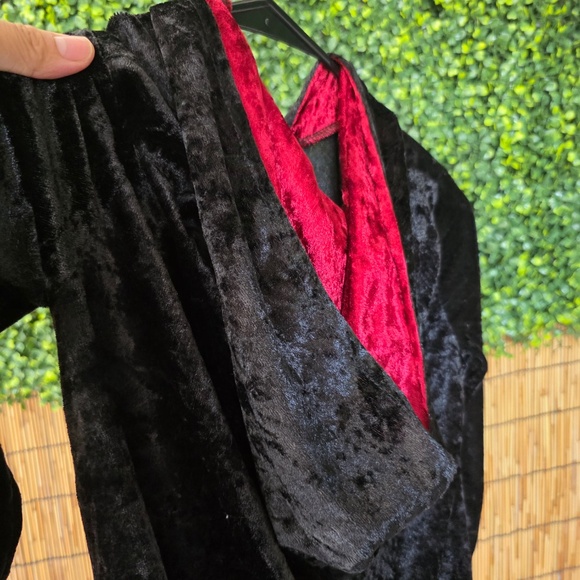 Harry Potter Gryffindor Robe Child Large Black Costume Cosplay - Picture 5 of 10